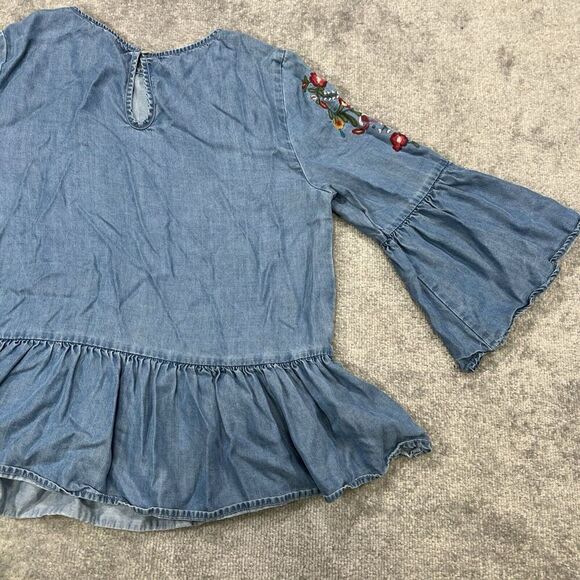 BeachLunchLounge Embroidered Peplum Chambray Blouse  Flare Bell Sleeve Small - Picture 15 of 15